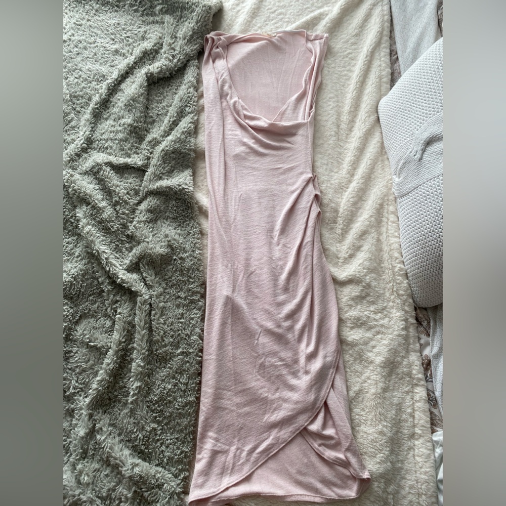 Light Pink Sleeveless Dress